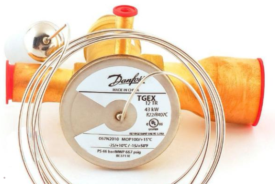 可程式恒溫恒濕試驗箱膨脹閥的調節步驟(圖1) 可程式恒溫恒濕試驗箱膨脹閥的調節步驟(圖1)