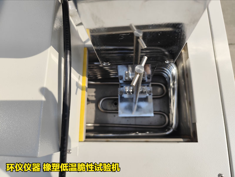 橡塑低溫脆性試驗機(圖4)